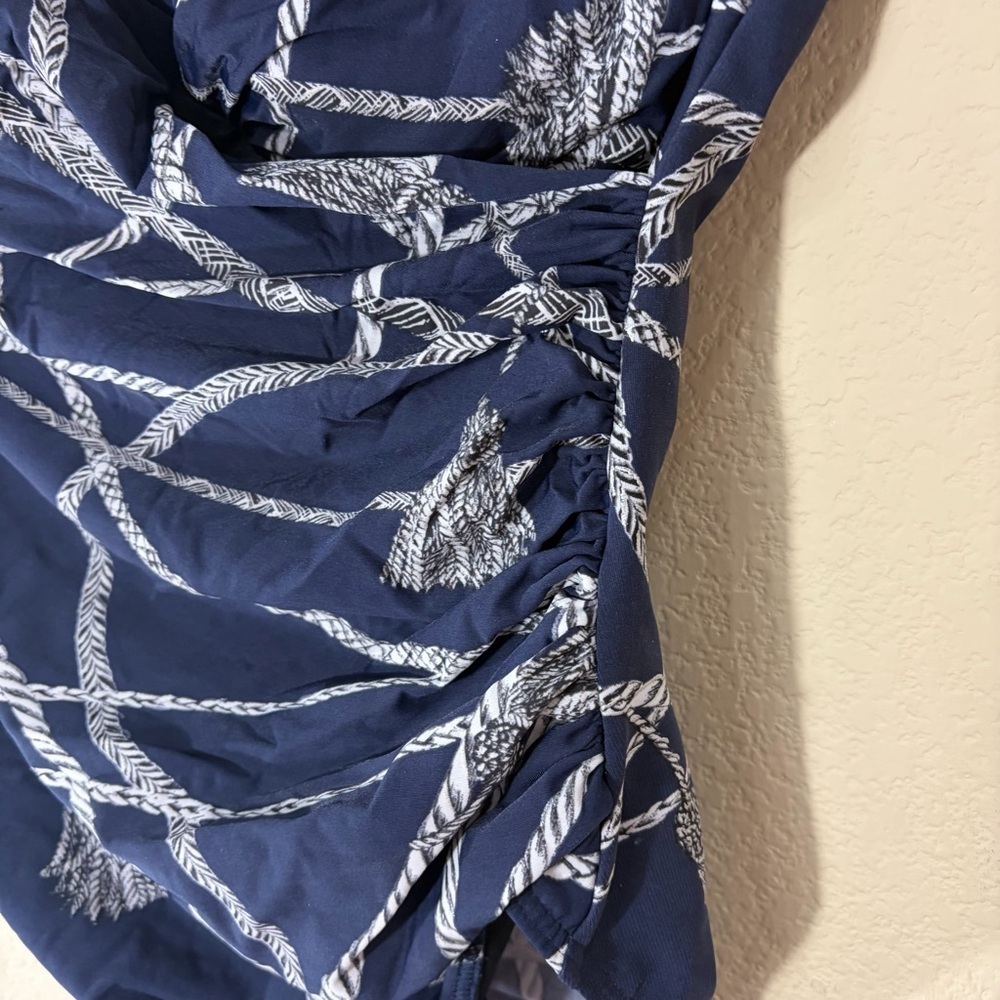 Miraclesuit Wrap Blue and White One Piece Swimsuit 14” Chest Sz Laying Flat - Picture 5 of 12